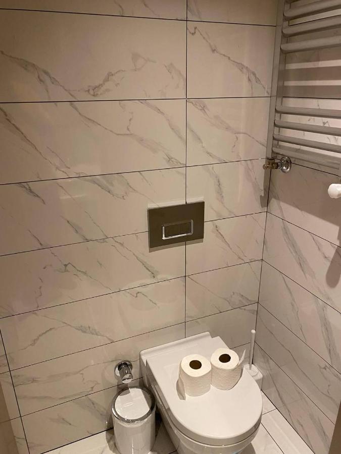 Low Price Luxury Apartment Perfect For An Amazing Stay イスタンブール エクステリア 写真