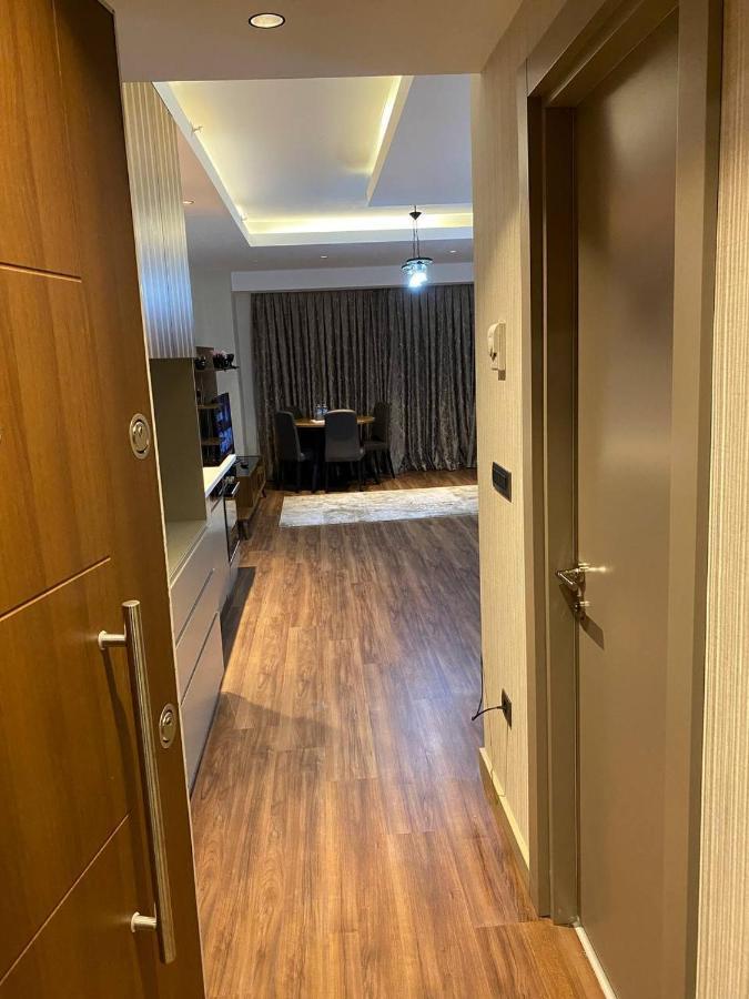 Low Price Luxury Apartment Perfect For An Amazing Stay イスタンブール エクステリア 写真